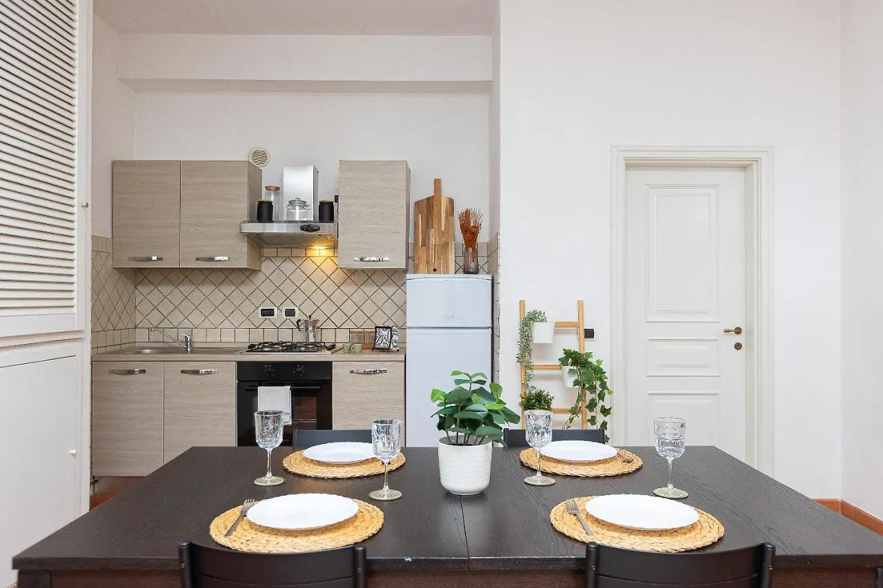 Palazzo Ghibellina By Rental In Florens