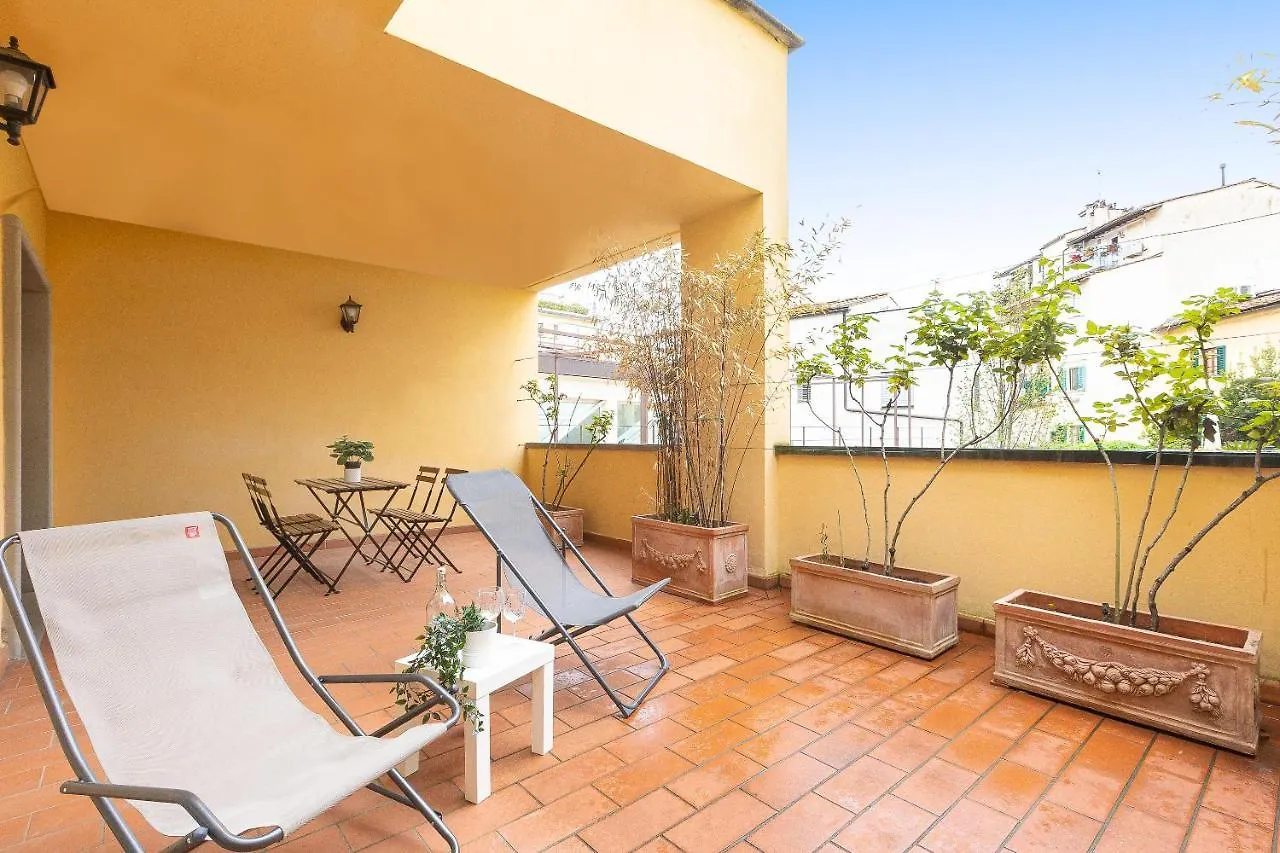Semesterbostad Palazzo Ghibellina By Rental In Florens